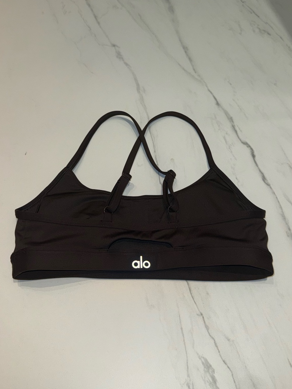 Alo Yoga Airlift Intrigue Bra - ESPRESSO